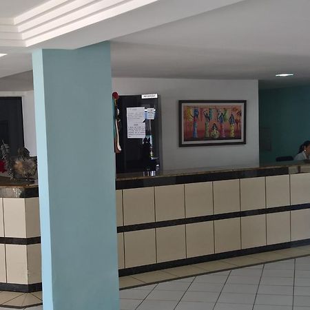 Amigos Do Marinas Tamandare Beira-Mar Apartment Ngoại thất bức ảnh